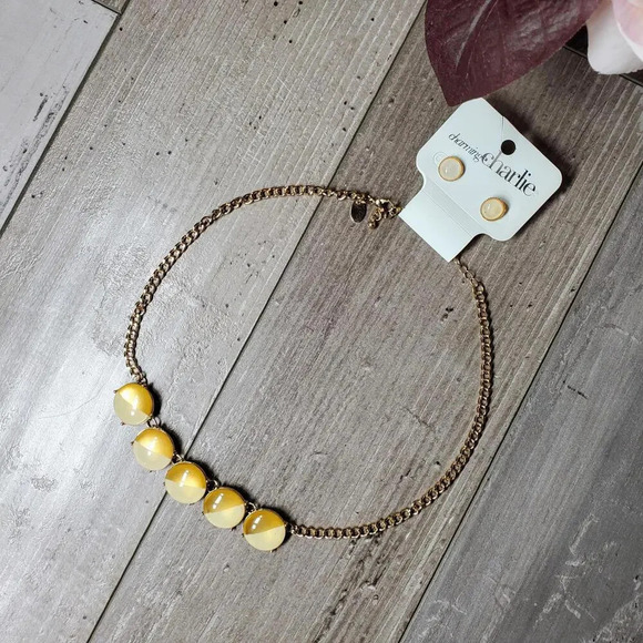 NWT Charming Charlie Women's Fashion Jewelry Set - Picture 1 of 14